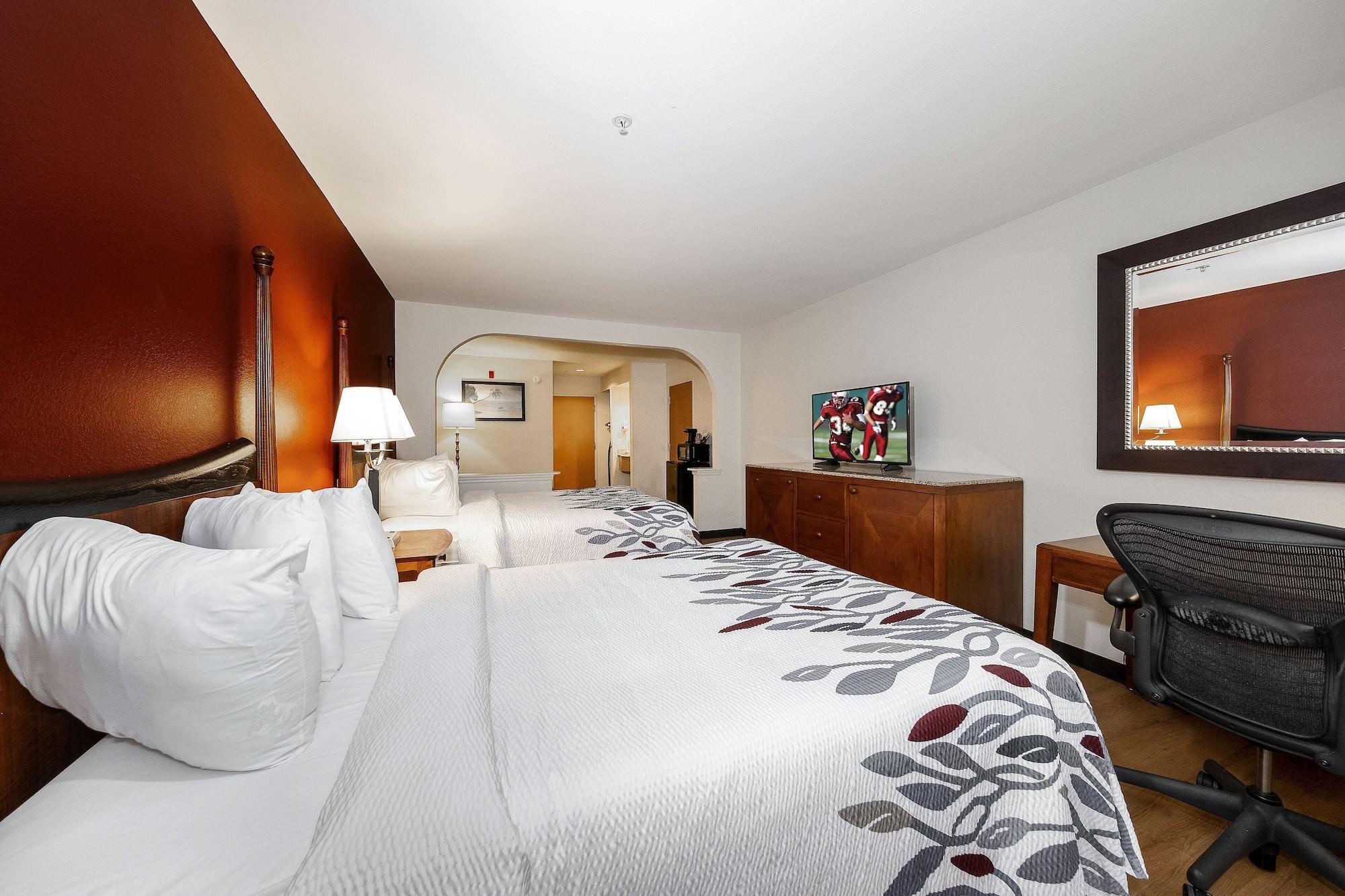Red Roof Inn & Suites Biloxi - Ocean Springs Eksteriør billede