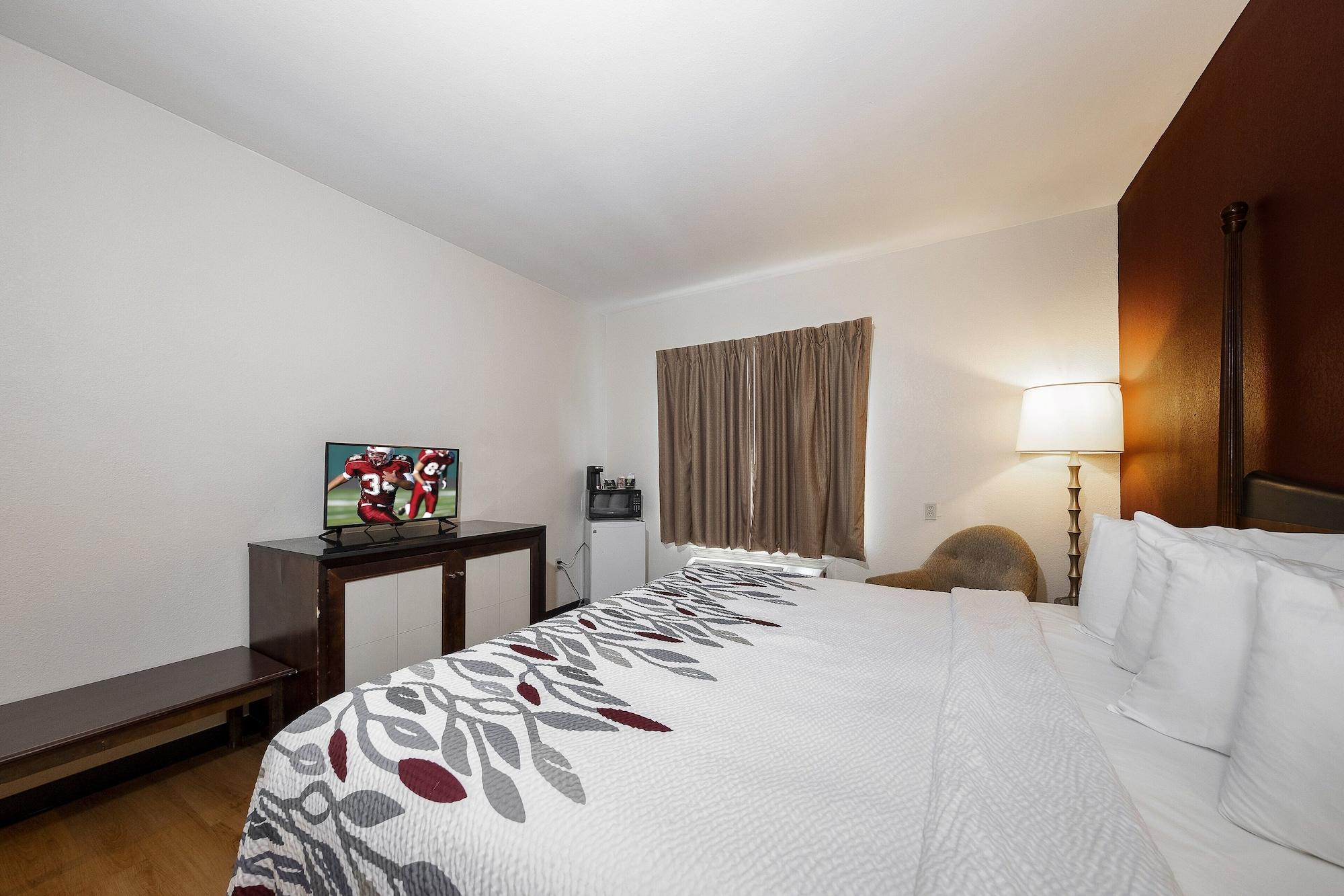 Red Roof Inn & Suites Biloxi - Ocean Springs Eksteriør billede