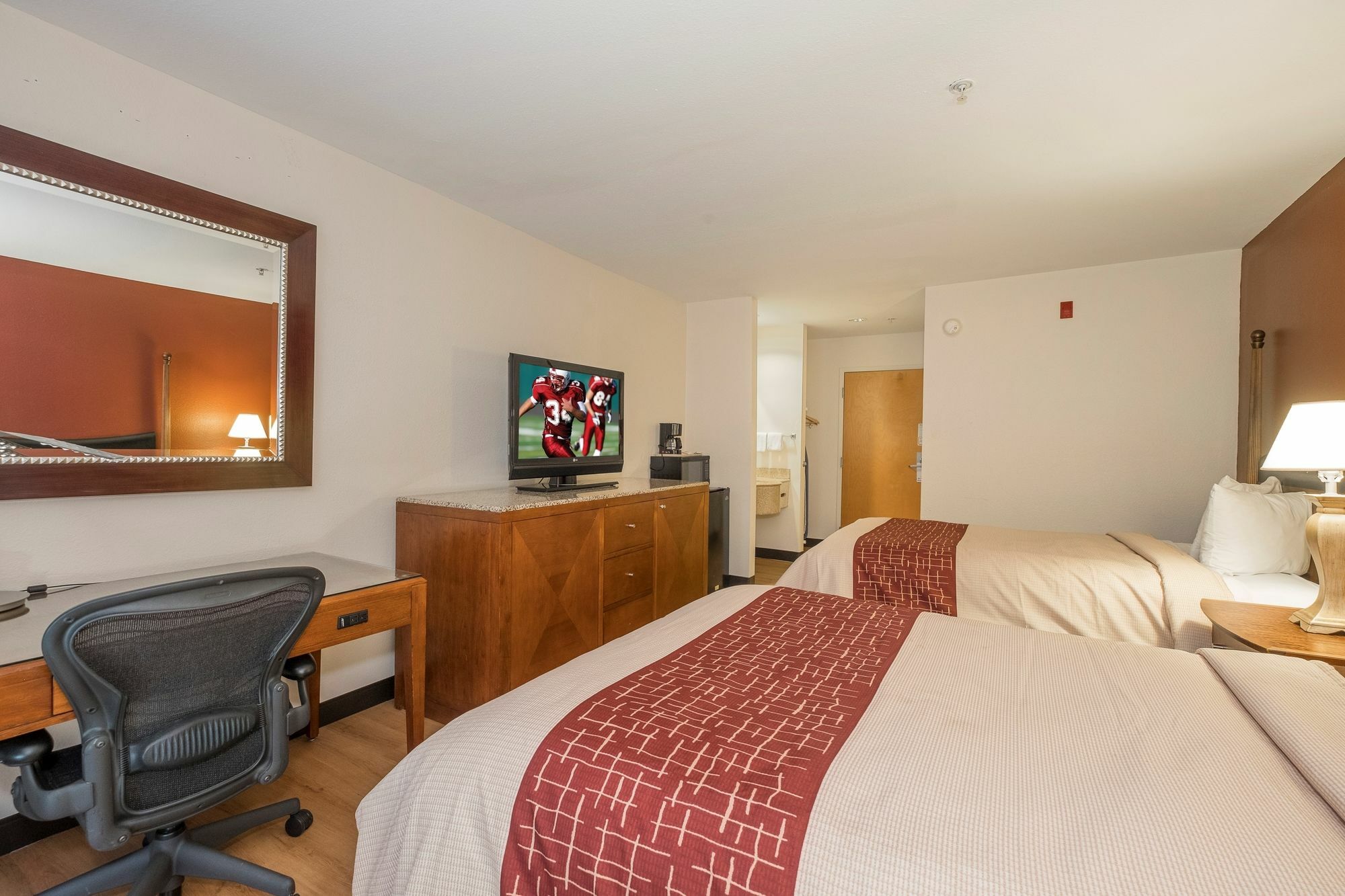 Red Roof Inn & Suites Biloxi - Ocean Springs Eksteriør billede